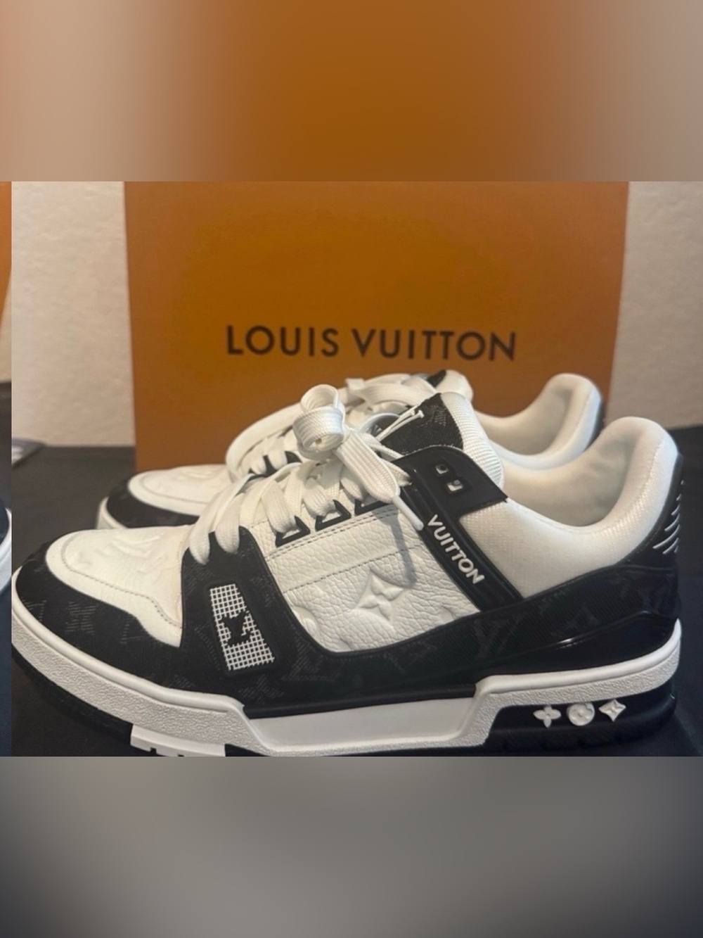 Louis Vuitton Men’s Black & White Low-Top Sneakers